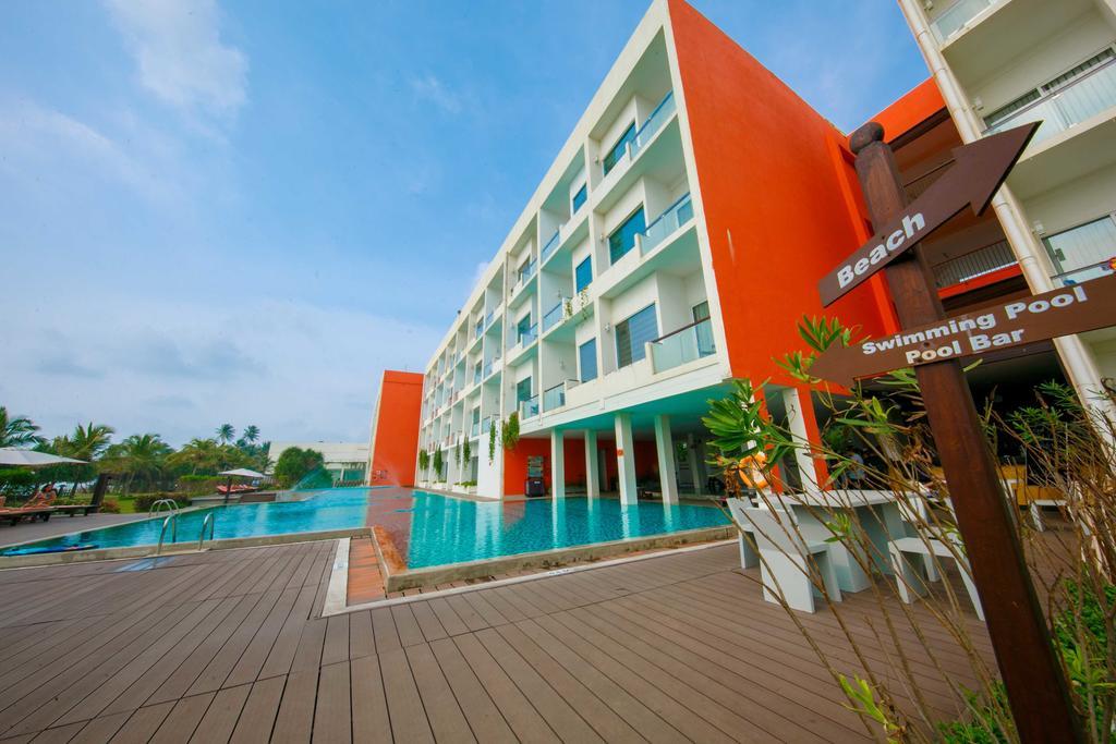 Citrus Waskaduwa Hotel Bentota Buitenkant foto